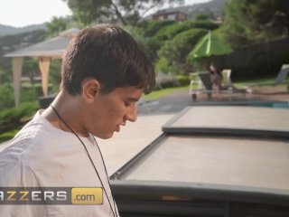 Brazzers - Jordi Has A Huge Dilemma, Fuck Katrina Moreno Or Roma Amor? But Why Not Both? screenshot number 2