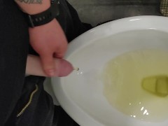 Transman pisses with Standing to Pee device - Youdontknow91