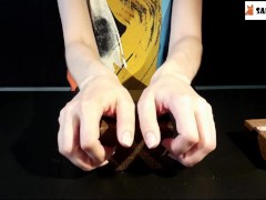 ASMR Царапает и постукивает по подарочным коробкам (БЕЗ РАЗГОВОРОВ) Часть 6 - Screenshot 4 of 16 - Asmr Present