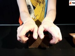 ASMR Царапает и постукивает по подарочным коробкам (БЕЗ РАЗГОВОРОВ) Часть 6 - Screenshot 5 of 16 - Asmr Nails