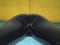 SLOWMO! Slapping and squeezing tight ass in shiny leather leggings