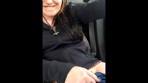 I was bored waiting in the car so I started rubbing my clit - Mrs Rotten