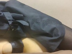 女装 レザー ショートパンツ オナニー 勃起 踏み潰し 調教 日本人 - Screenshot 11 of 16 - Japaeese