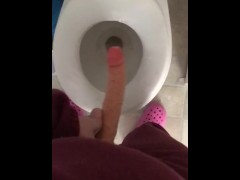 ANAL STRAPON IRANIAN - دختره داره کون میده به رفیق دوست پسرش ، دوست پسره فیلم میگیرخ