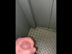 Masturbation in elevator  - Screenshot 11 of 16 - Elevator
