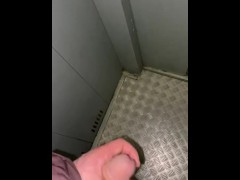 Masturbation in elevator  - Screenshot 6 of 16 - Masturbation