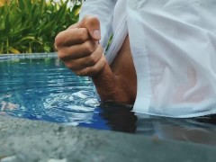 Hot Handsome Man Jerks off in the Outdoor Pool - Screenshot 3 of 16 - Suit Daddy