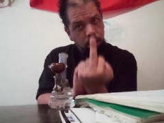 Puffing on that Grease Monkey yo - Screenshot 9 of 16 - Daddy