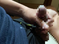 小さいチンポを大きくみせてオナニー - Screenshot 13 of 16 - Middle Aged Man