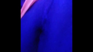 Mostrando culo a hetero