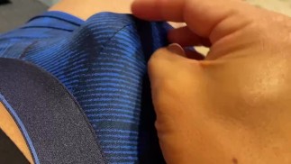 [Гачимучи для девочек] Мастурбация японских мужчин, которые любят тренировать мышцы Штаны промокают пати.