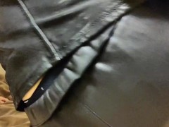 女装 オナニー レザー ジャケット スカート 射精 オナホ 女王様 SM 踏み潰し 調教 日本人 - Screenshot 1 of 16 - Leather