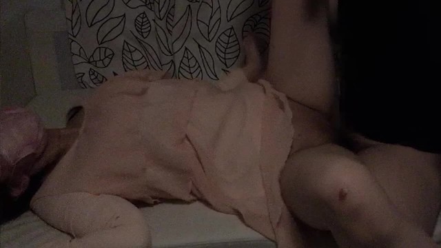 Почти без цензуры японский любительский секс　　