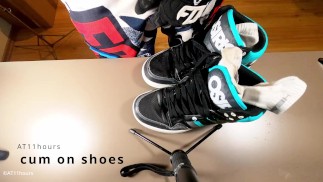 Blond MX gear boy cum on his shoes