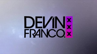 ねえ君たち！残りを見るために DevinFranco.xxx に私と一緒に来るべきです