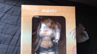 I bought a Very sexy Figure, I Couldn't Resist The Temptation And I Ended up Masturbating.