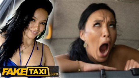 Fake Taxiビキニ-運転手の喜びにタクシーの後ろで可愛いAsiaバルガスストリップ