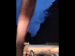 女装 空き缶 踏み潰し クラッシュフェチ レザー ハイヒール ショートパンツ 夜間 野外 日本人 - Screenshot 8 of 16 - Crush Fetish