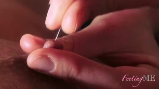 FeetingMe 15 预告片 - 我们对窥视孔、针头、尿道声音、等等感到古怪！