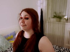 Face slapping training - Screenshot 3 of 16 - Pain redhead