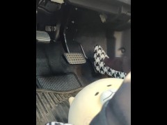 女装 ペダルパンピング ハイヒール クラッシュフェチ 黒パンスト ぬいぐるみ 調教 日本人 - Screenshot 2 of 16 - Crossdresser