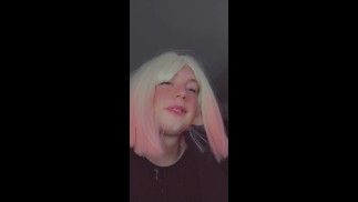 Sissy little facial that ends up in the mouth!