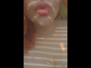 Kisses in the sun 