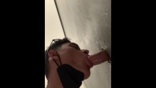 Delicious Blowjob Cruising In A Glory Hole