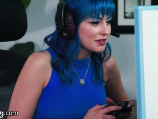 GIRLSWAY - SexyGaming Streamer Jewelz Blu Fucks_With Her Horny_Roommate