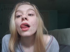 Sativa Skies Big sexy lips mouth fetish 2m