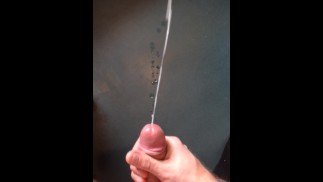 Pumping cum (Quick cumshot - 9 squirts of thick cum)