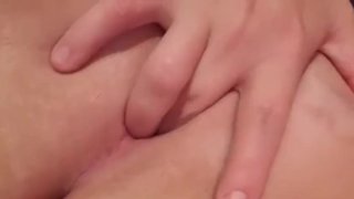 Blonde Girl Makes Herself Squirt