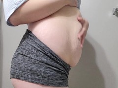 Bathroom Belly Rubs: Solo belly rub