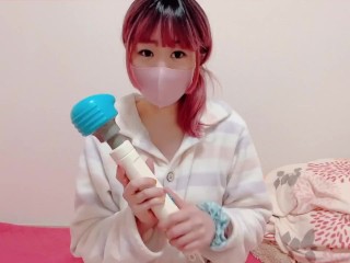 Een Amateur Japans Meisje Krijgt Een Orgasme Met Magic Wand.