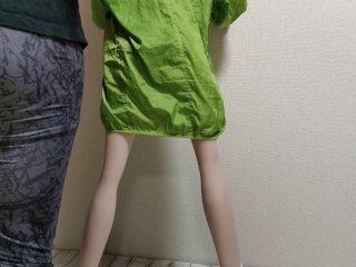 パンチラ尻を撫でまわす Butt fetish strokes panchira