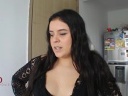 Preview 5 of my boyfriend leaves me standing and horny and my stepbrother helps me- porn in Spanish