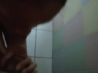Pinay blowjob sa cr