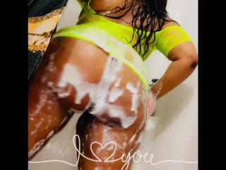 SOAP SUDS 🧼 isn't the only BUBBLE 🍑 on her (Soapy Shower Twerk)
