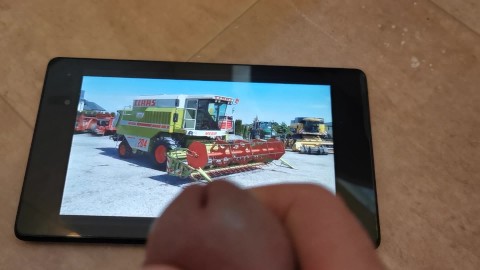 NAUWELIJKS LEAGAL TRACTOR PORNO 🚜🚜🚜