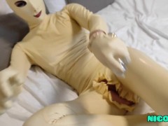Вика _ "Кукла, дрочит в латексе, кончает" _ НИГОНИКА - Screenshot 16 of 16 - Latex