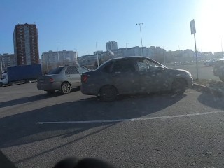 Risky public sex on_the parking. Student_sucked in the car