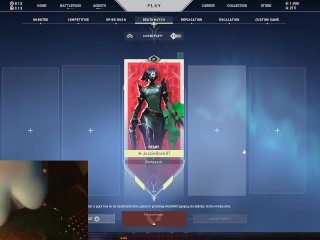 ИГРАЮ С МОИМИ СИСЬКАМИ НАРУЖУ