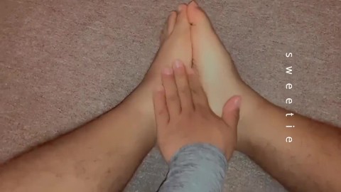 FOOT FETISH  MASSAGE AND CUM 