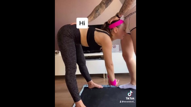 Profesora De Yoga me Seduce - TikTok Nsfw Divertido - Pornhub.com