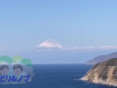 観光地でおっぱいを露出する美人日本人女性 Vol.5