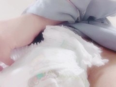 男のパンパースの大きなサイズでおしっこ