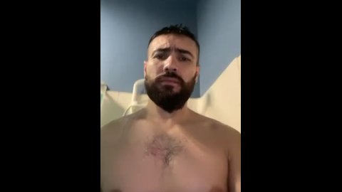 Horny guy wants to cum after shower www.onlyfans,com/roddddddd