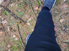 Video The schoolgirl went in for sports in the forest, but managed to give me a blowjob