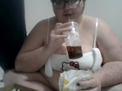 BBW Feedee eats Taco Bell - Screenshot 16 of 16 - Belly
