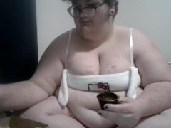 BBW Feedee eats Taco Bell - Screenshot 6 of 16 - Belly
